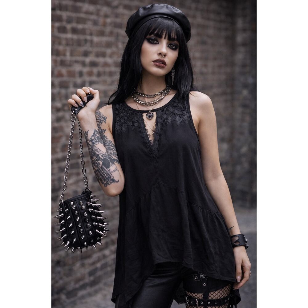 BKE‎ Boutique Black Lace Tunic Top Large Handkerchief Hem Goth Whimsigoth Boho